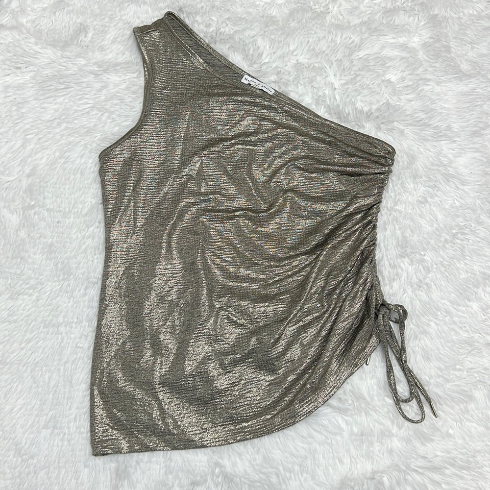 Madison d’ Amelie‎ Metallic Top